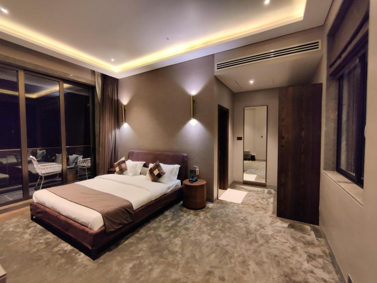 Leela Resort, The Exotic Boutique Hotel - Pure Veg Mahābaleshwar Buitenkant foto